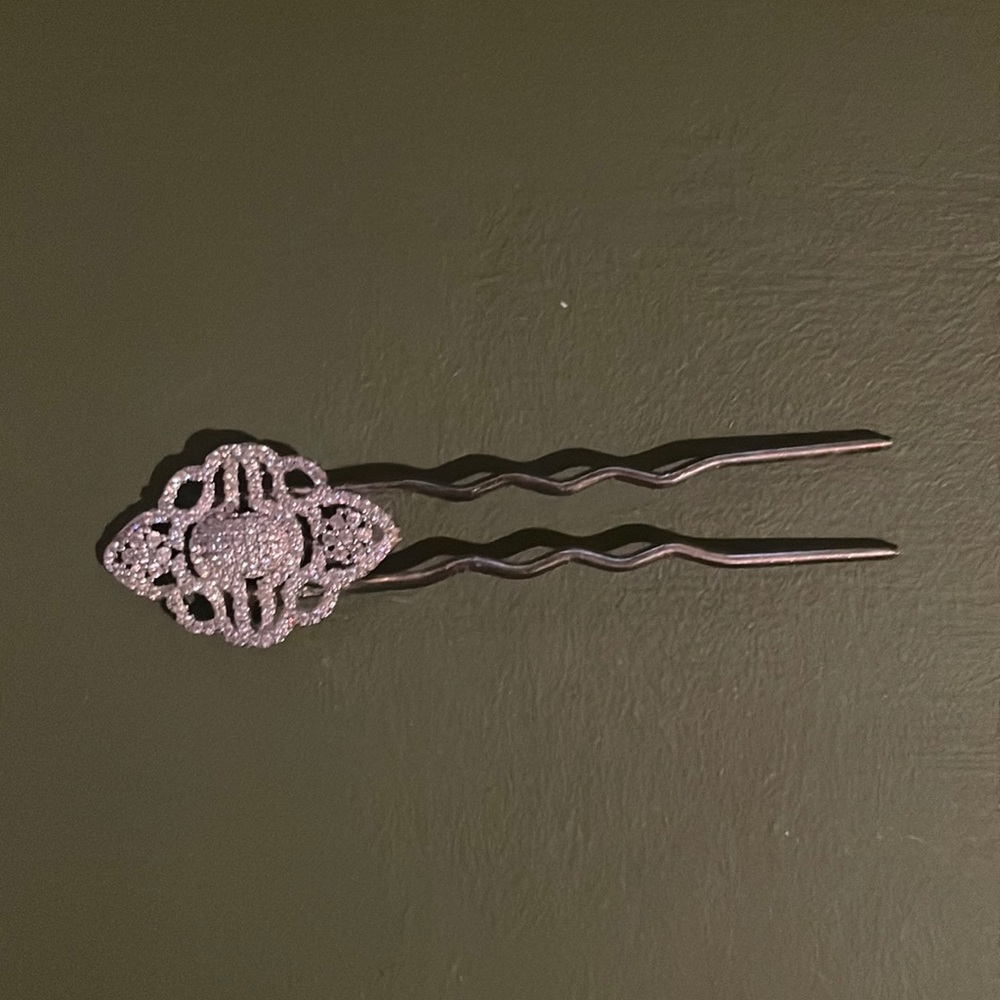 Vintage hair pin